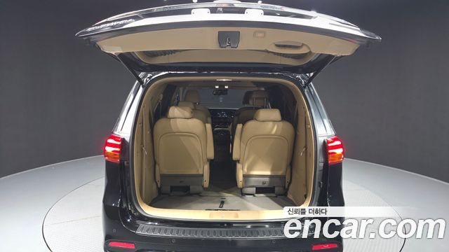 Kia Canival 2019 — photo 20