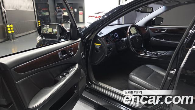 Hyundai Equus 2015 — photo 13