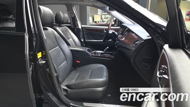 Hyundai Equus 2015 — photo 17