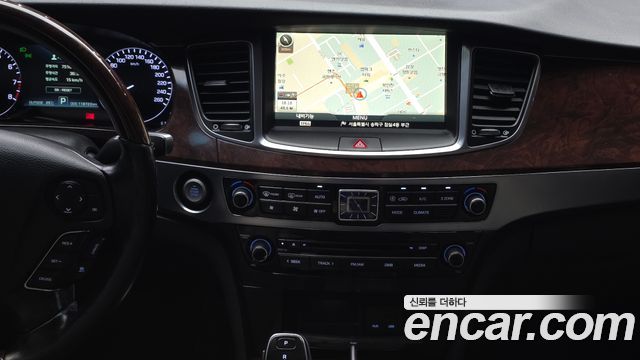 Hyundai Equus 2015 — photo 21
