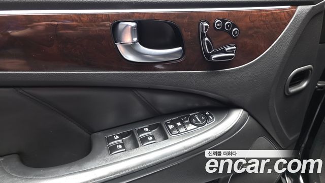 Hyundai Equus 2015 — photo 28