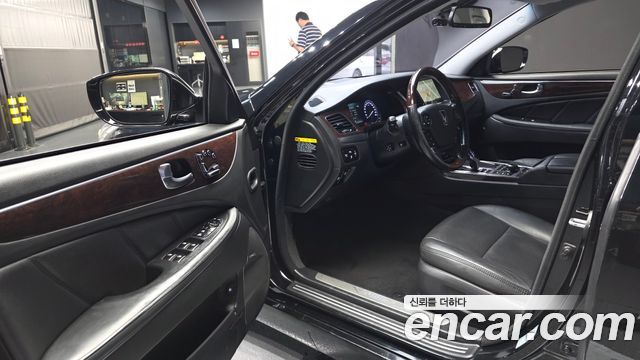 Hyundai Equus 2015 — photo 31