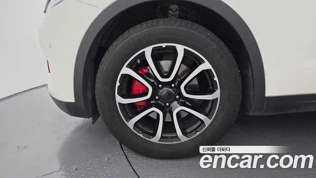 Maserati Levante 2017 — photo 5