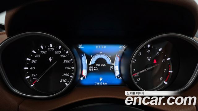Maserati Levante 2017 — photo 8
