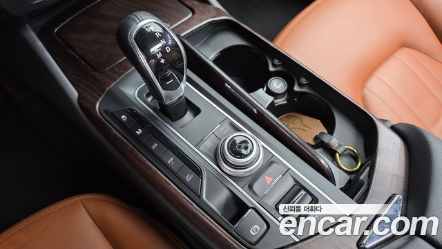 Maserati Levante 2017 — photo 9