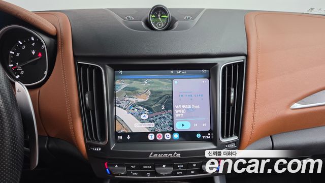 Maserati Levante 2017 — photo 15