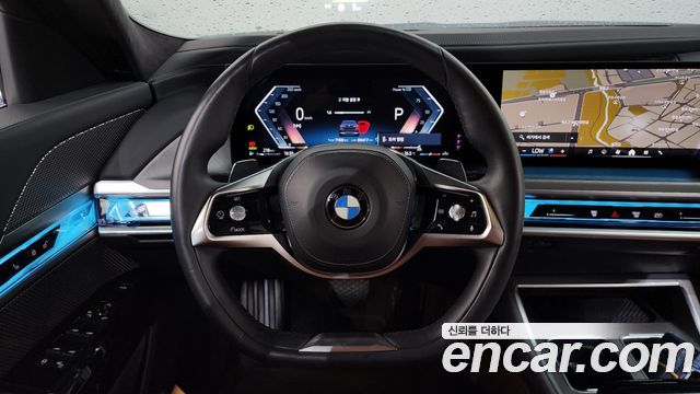 BMW 7-Series 2023 — photo 21