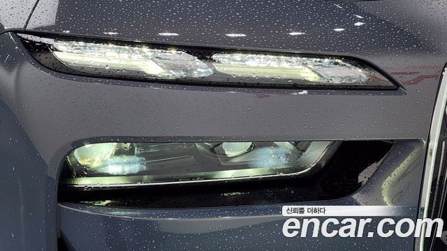 BMW 7-Series 2023 — photo 8
