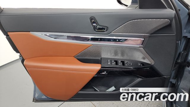 BMW 7-Series 2023 — photo 14