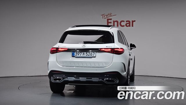 Mercedes-Benz GLC-Class 2026 — photo 4