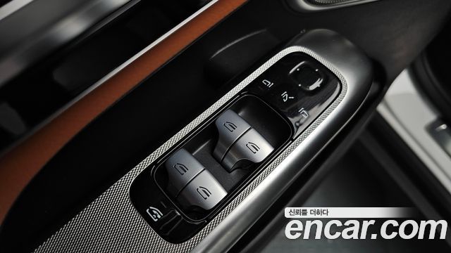 Mercedes-Benz GLC-Class 2026 — photo 27