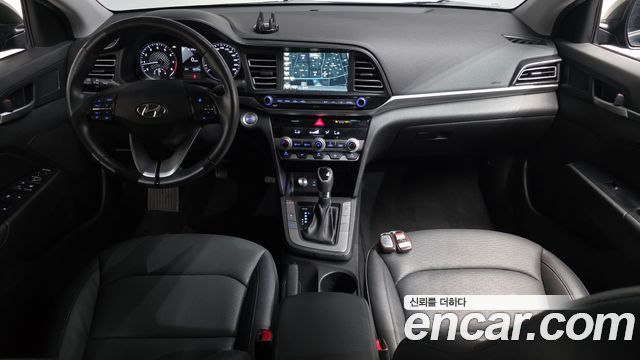 Hyundai AVANTE 2020 — photo 10