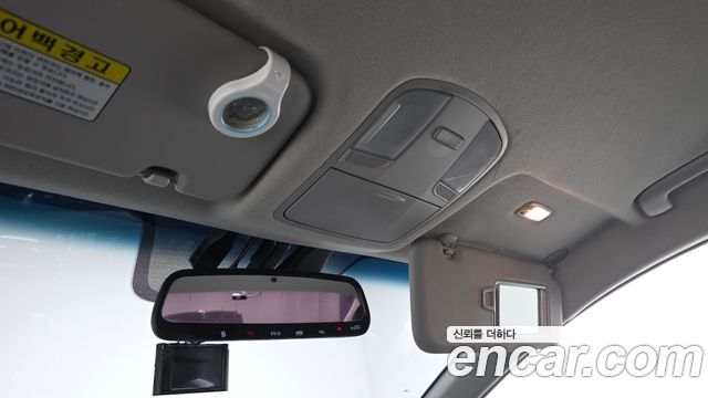 Hyundai AVANTE 2020 — photo 25