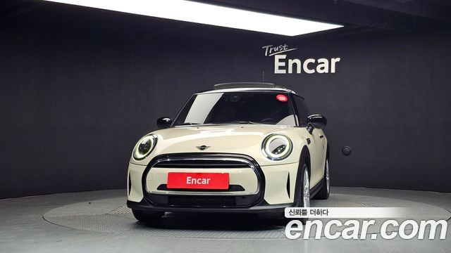 Mini Cooper 2022 — photo 3