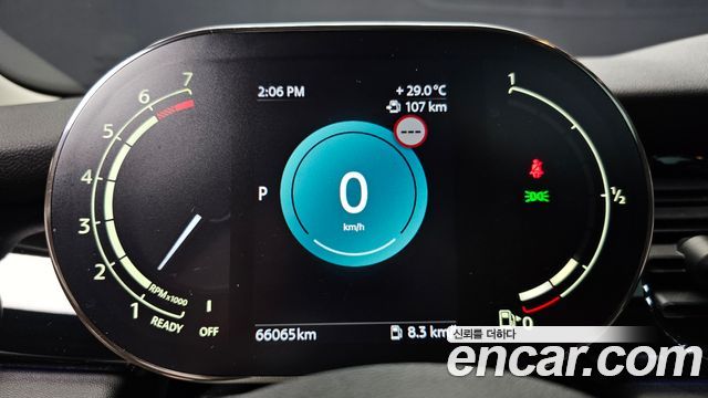 Mini Cooper 2022 — photo 11