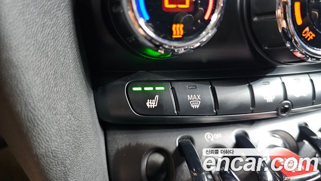 Mini Cooper 2022 — photo 24