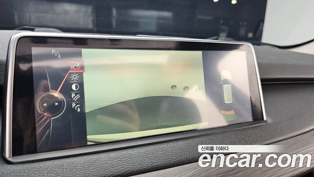 BMW X5 2015 — photo 21