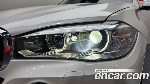 BMW X5 2015 — photo 8