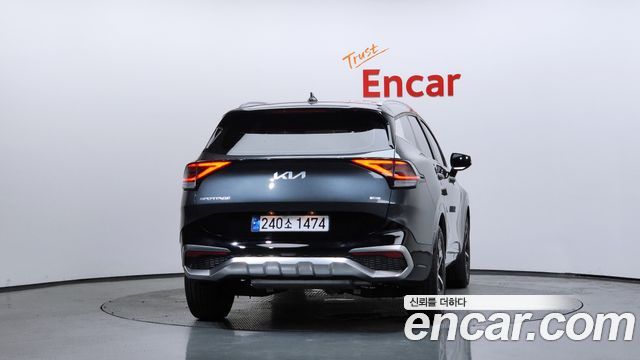 Kia Sportage 2023 — photo 4