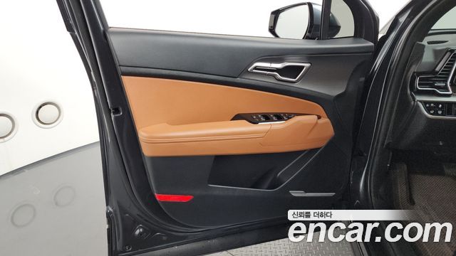 Kia Sportage 2023 — photo 14