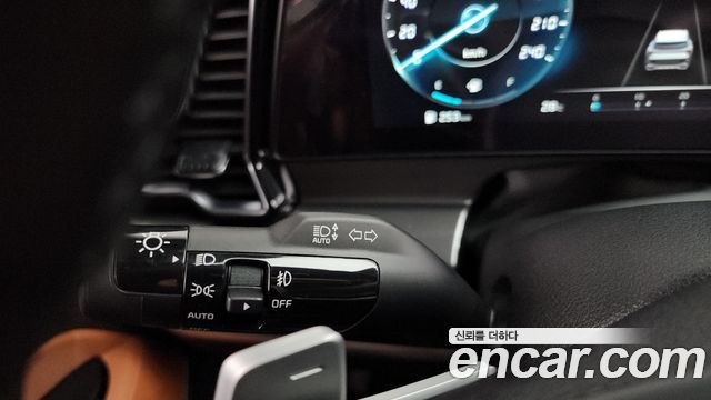 Kia Sportage 2023 — photo 27