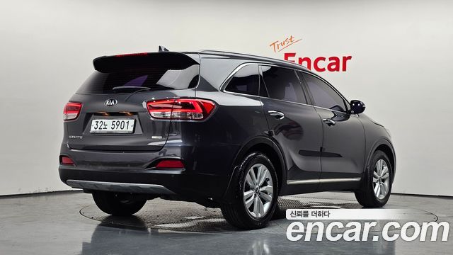 Kia Sorento 2015 — photo 2