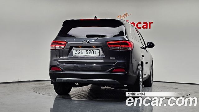 Kia Sorento 2015 — photo 4