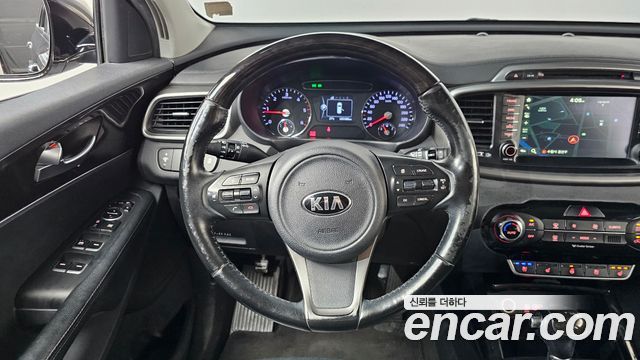 Kia Sorento 2015 — photo 18