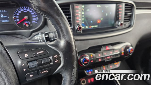 Kia Sorento 2015 — photo 26