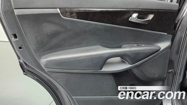 Kia Sorento 2015 — photo 15