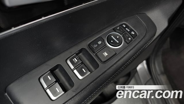 Kia Sorento 2015 — photo 28