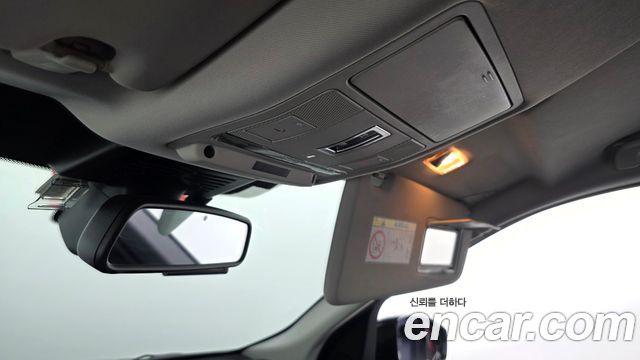 Land Rover Discovery Sport 2018 — photo 18