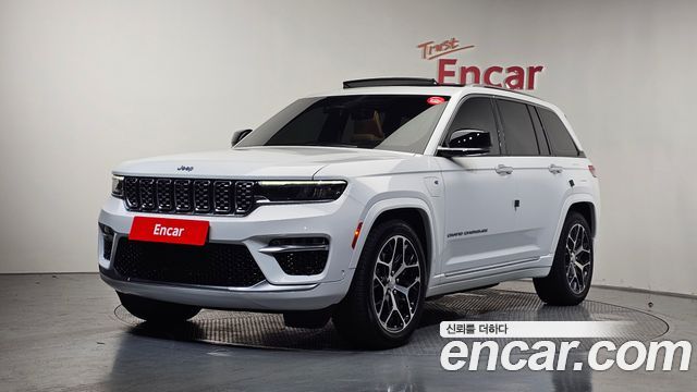Jeep Cherokee 2023 — photo 1