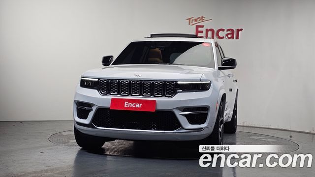 Jeep Cherokee 2023 — photo 3