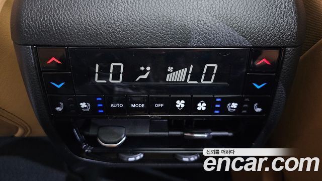 Jeep Cherokee 2023 — photo 32