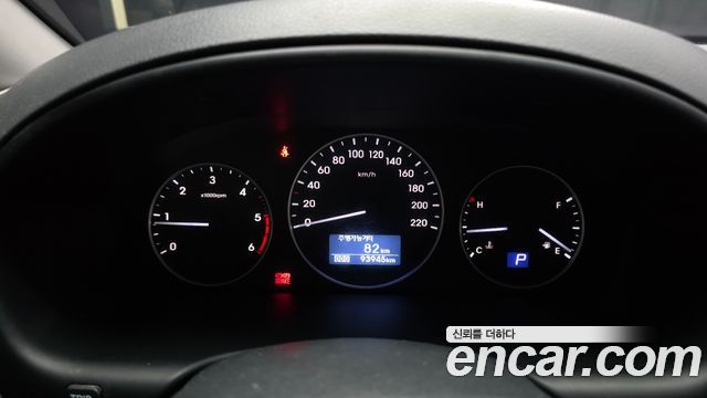 Hyundai Starex 2021 — photo 11