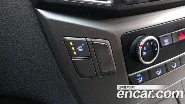 Hyundai Starex 2021 — photo 22