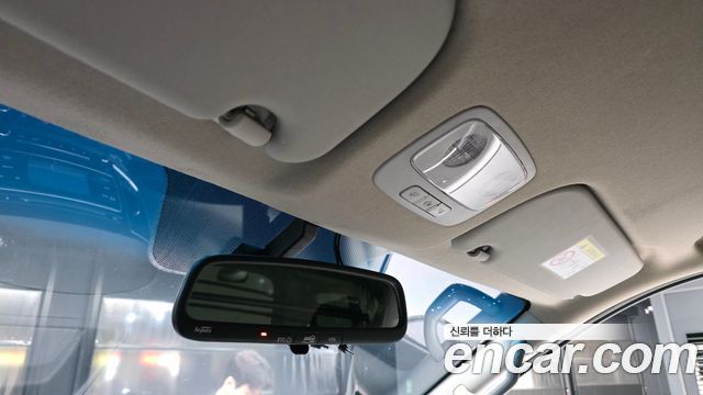 Hyundai Starex 2021 — photo 24