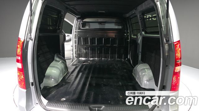 Hyundai Starex 2021 — photo 26