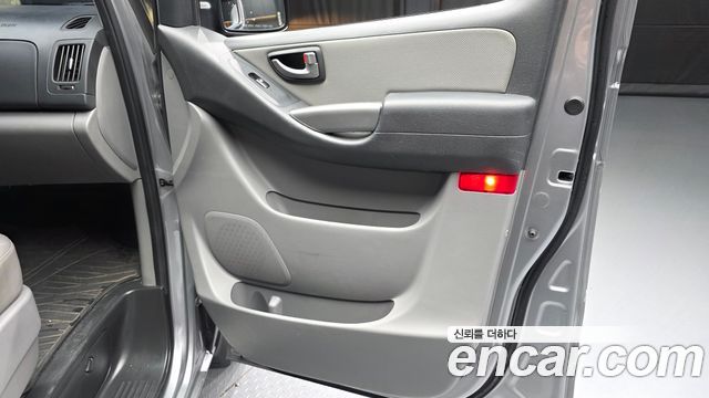 Hyundai Starex 2021 — photo 14