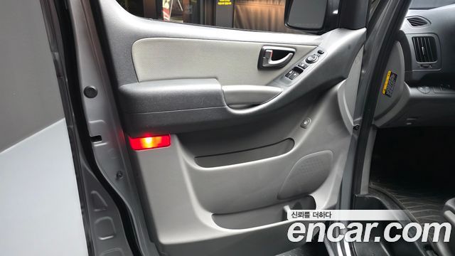 Hyundai Starex 2021 — photo 15
