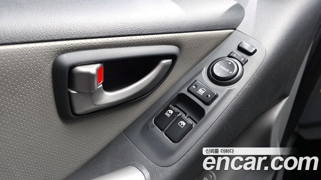 Hyundai Starex 2021 — photo 27