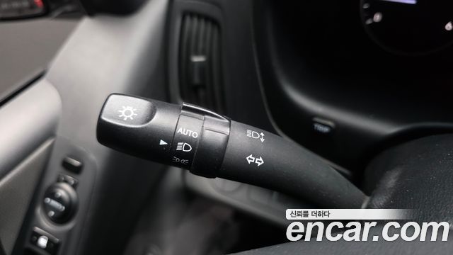Hyundai Starex 2021 — photo 28