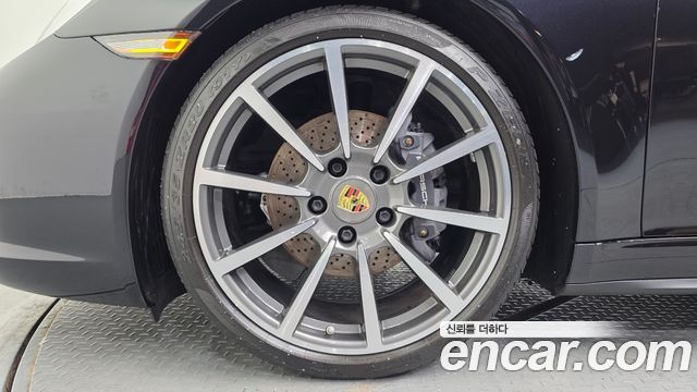 Porsche 911 2017 — photo 5