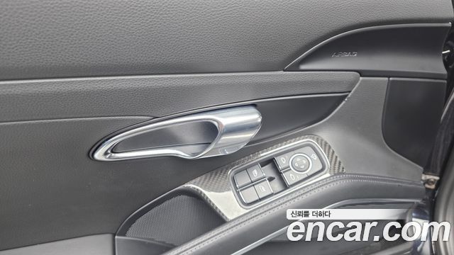 Porsche 911 2017 — photo 29
