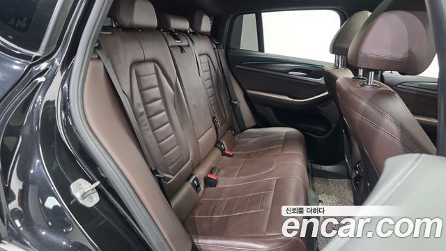 BMW X4 2021 — photo 18