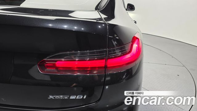 BMW X4 2021 — photo 9
