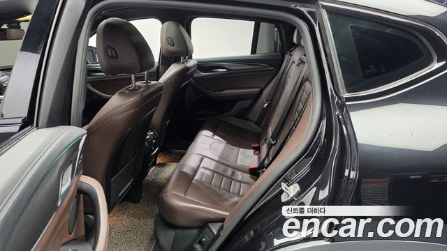 BMW X4 2021 — photo 16