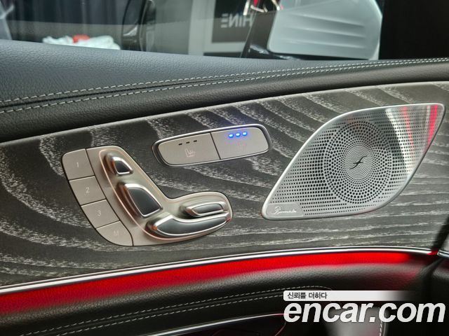 Mercedes-Benz CLS-Class 2022 — photo 6