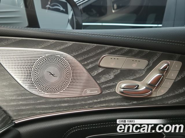 Mercedes-Benz CLS-Class 2022 — photo 14